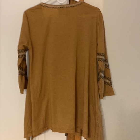 Johnny Was embroidered top - Picture 6 of 14